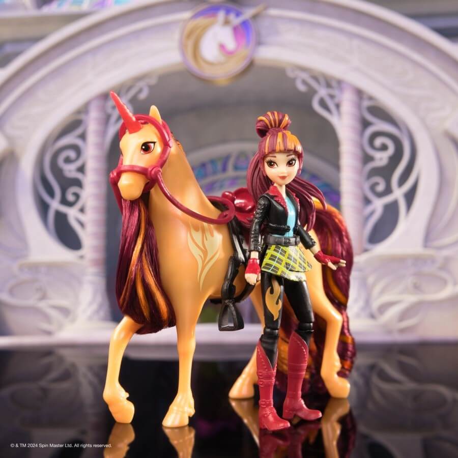 Jednorožec Cinder Unicorn Academy