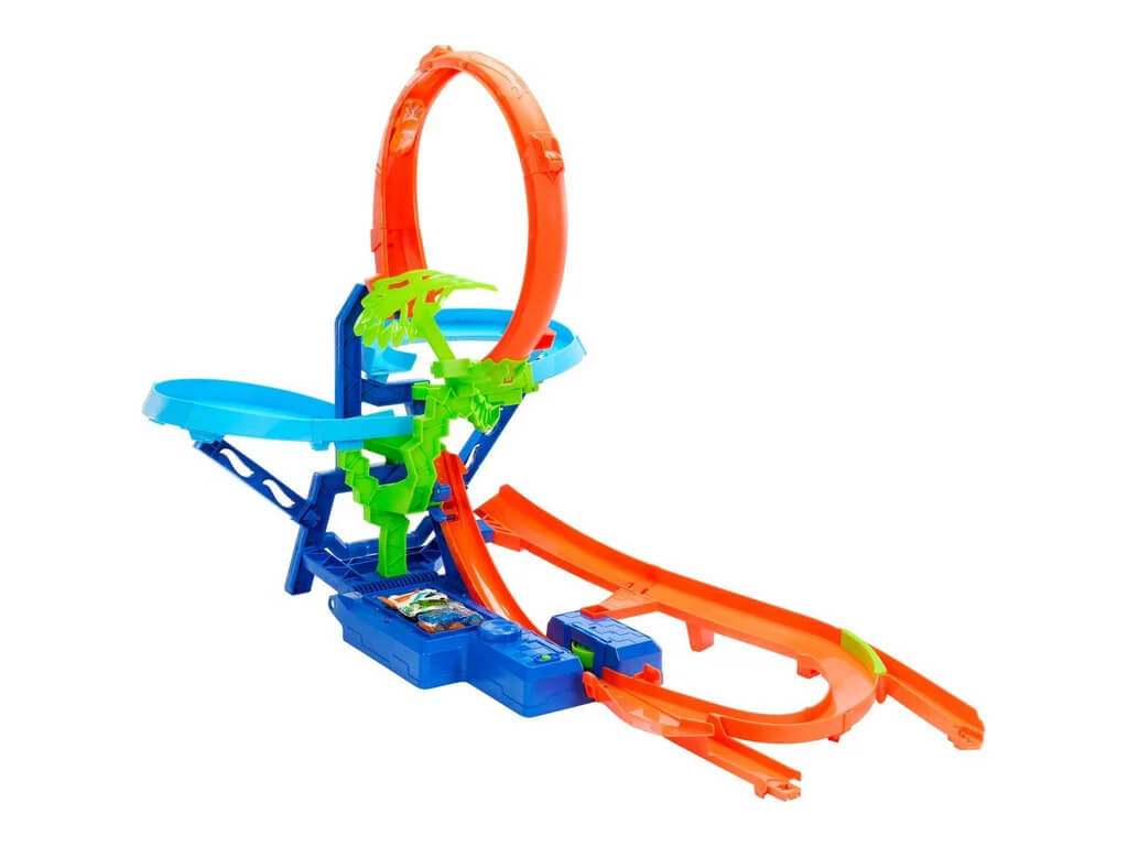 Změna směru jízdy na dráze Hot Wheels Stunt Tracks